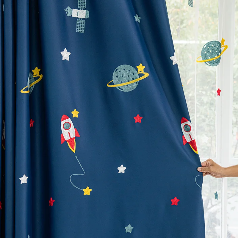 Baby Nursery Blackout Curtains - Marineblaue Verdunkelungsvorhänge mit Cartoon-Rakete, Raumschiff, für